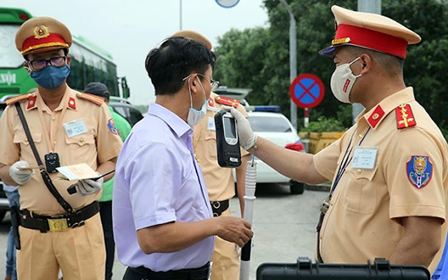 Sử dụng trái cây lên men có bị vi phạm nồng độ cồn hay không?